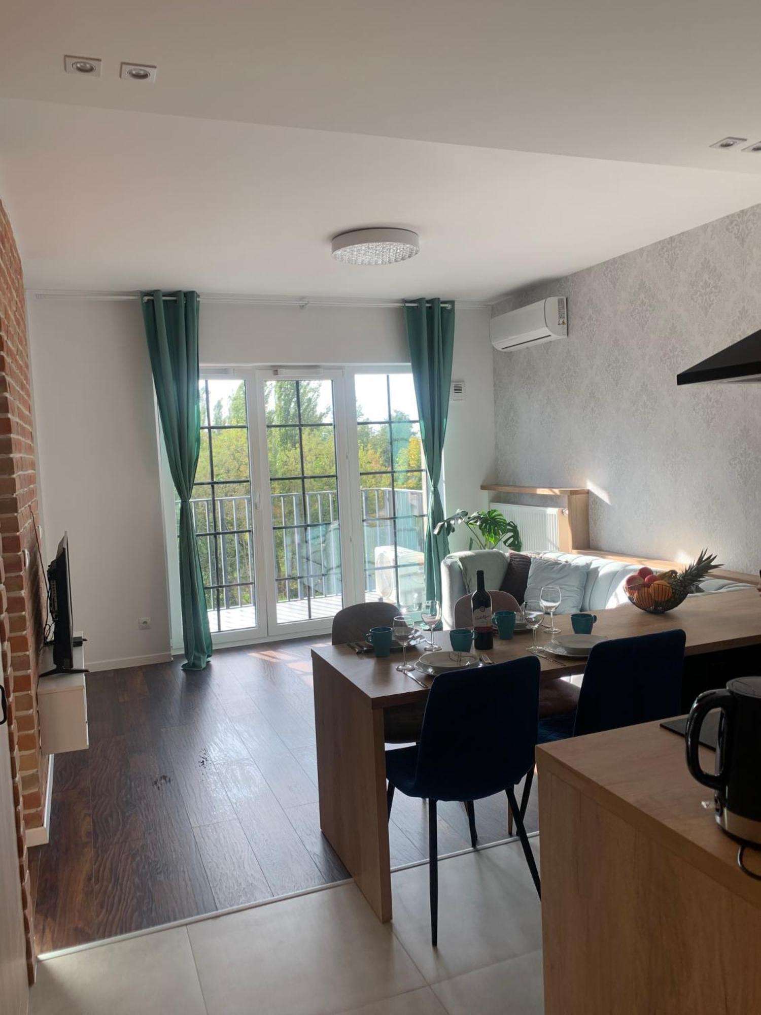 Fancy Apartment Near Manufaktura In Center Of Lodz Bagian luar foto