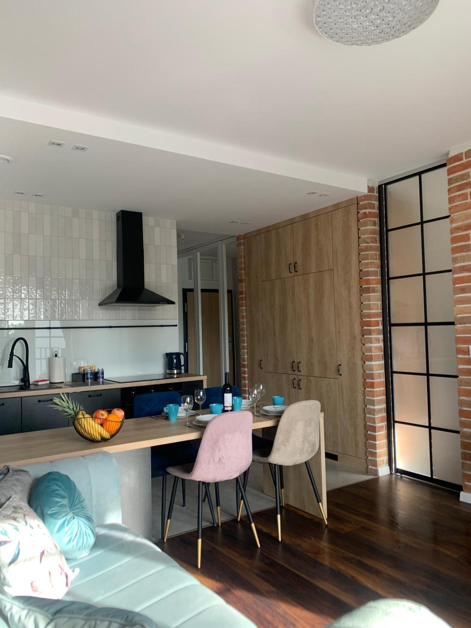 Fancy Apartment Near Manufaktura In Center Of Lodz Bagian luar foto